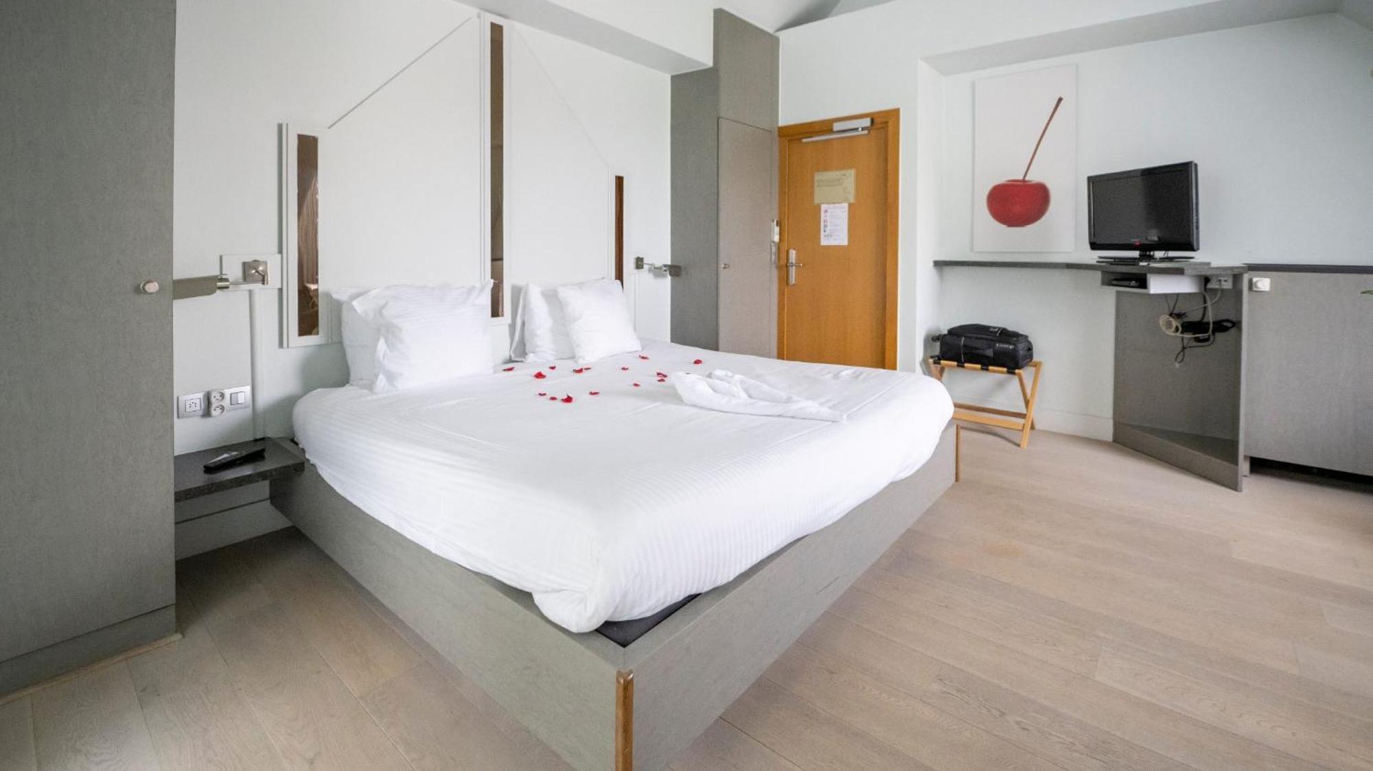 Hostellerie Klokhof Кортрейк Экстерьер фото